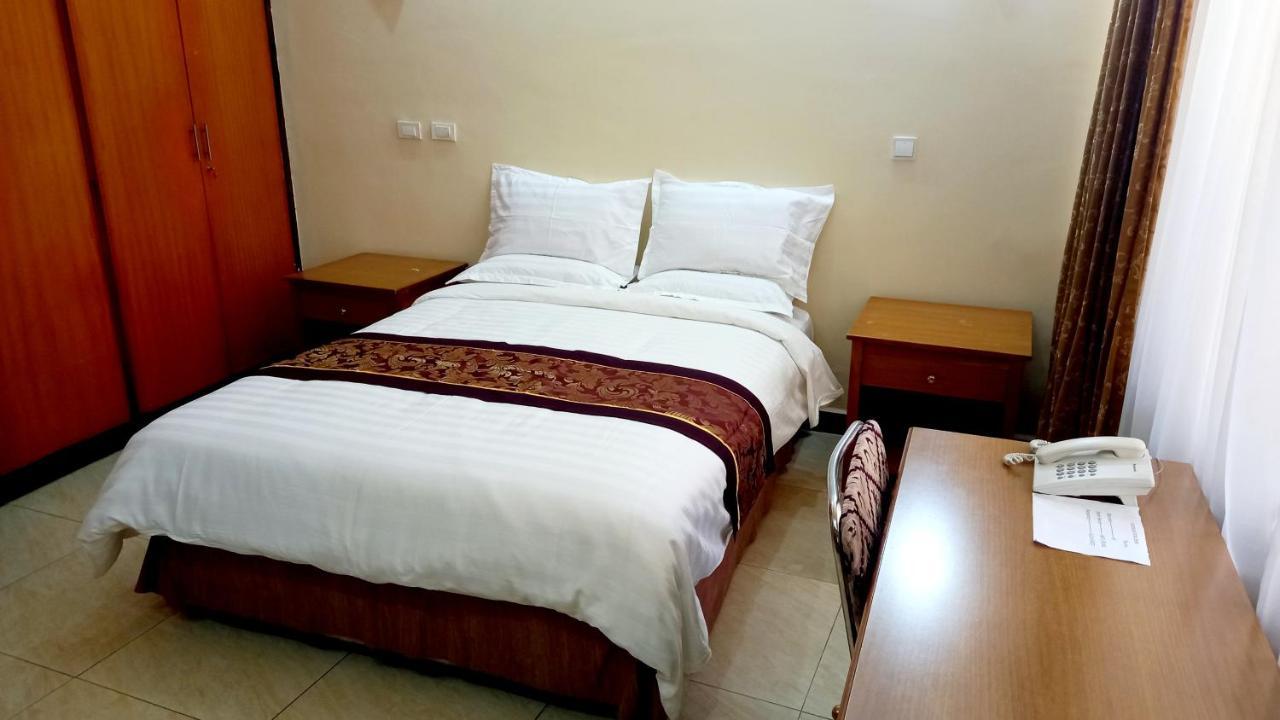 Ghion Hotel Адис Абеба Екстериор снимка