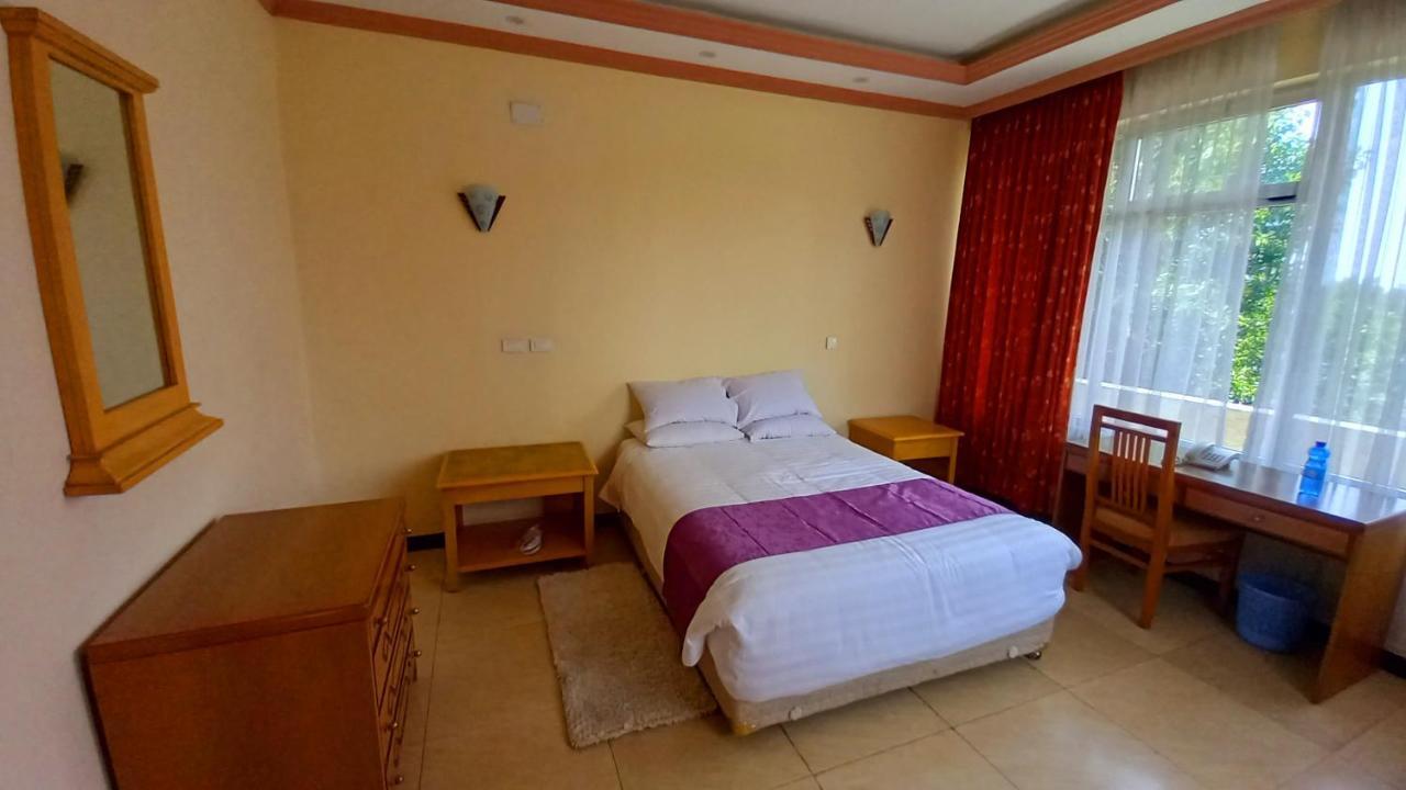 Ghion Hotel Адис Абеба Екстериор снимка