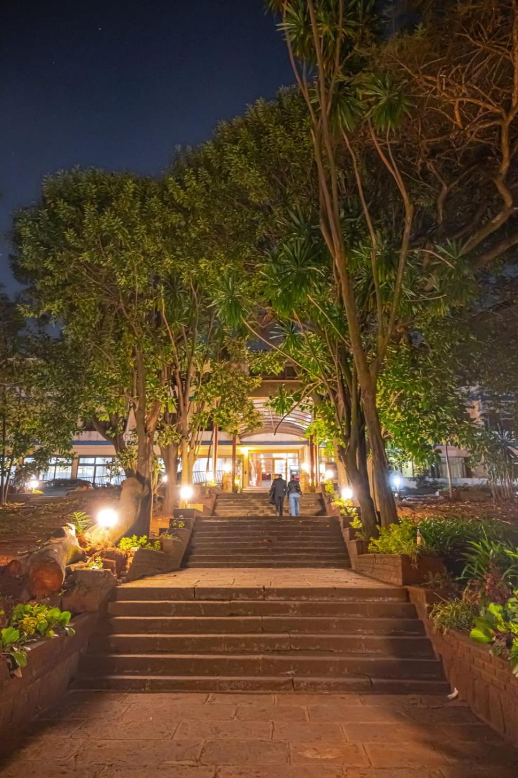 Ghion Hotel Адис Абеба Екстериор снимка